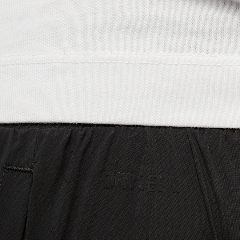 Buy PUMA MMQ Running Shorts in puma black | 629354-01 | solebox