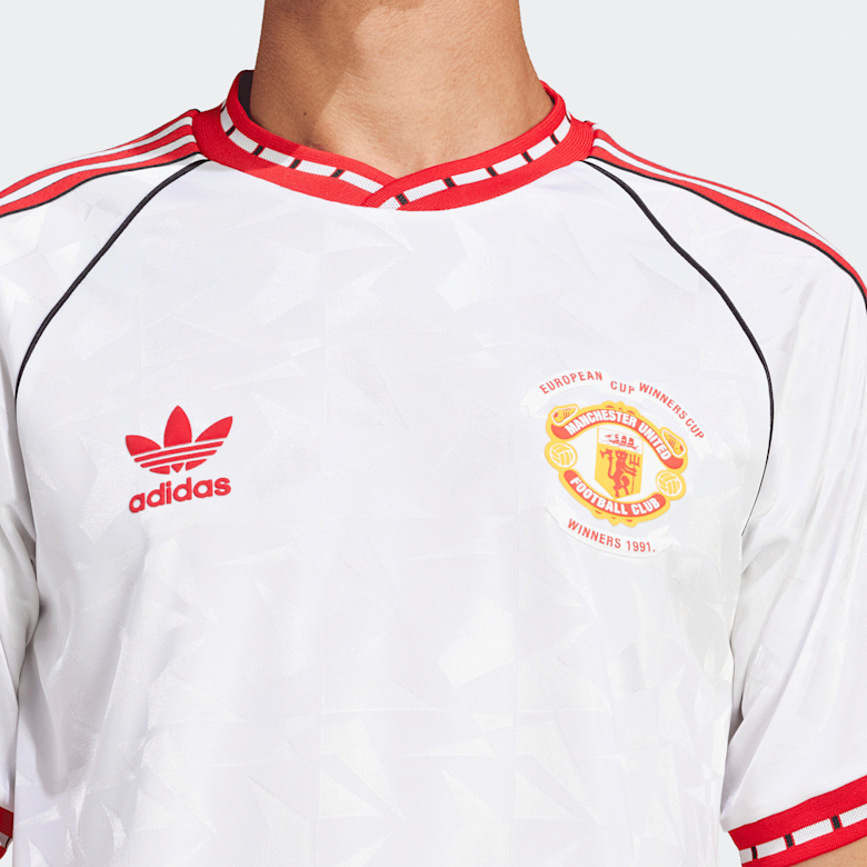 Buy adidas Originals Manchester United FC Away Jersey 91 in white