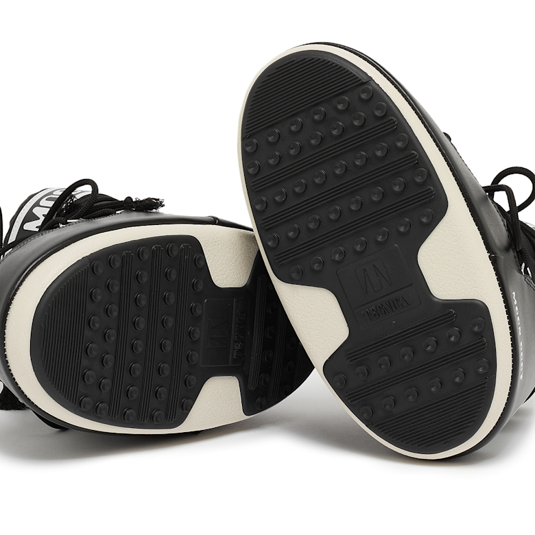 Buy Moon Boot Wmns Icon Low Nylon in black | 80D1409340-N001 | solebox