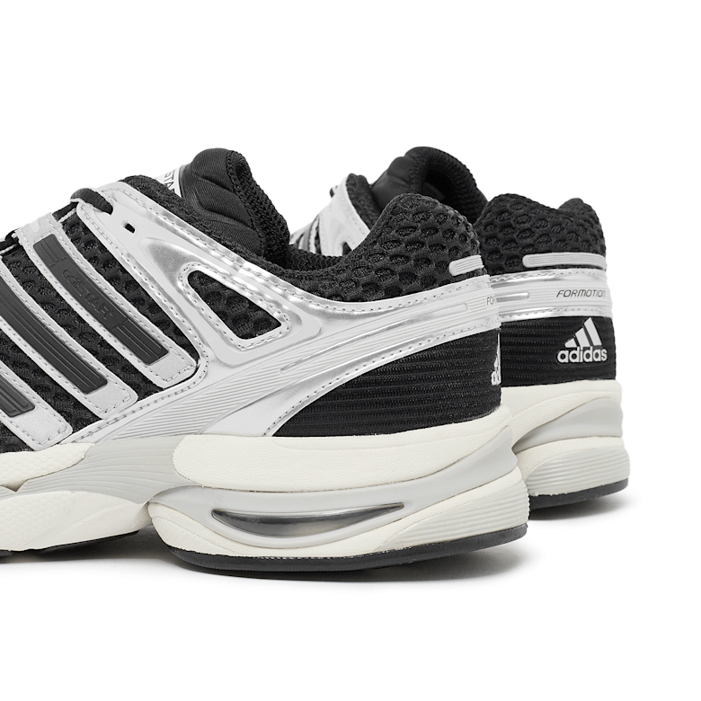 Buy adidas Originals Adistar Control 5 in zwart | JQ4169 | solebox