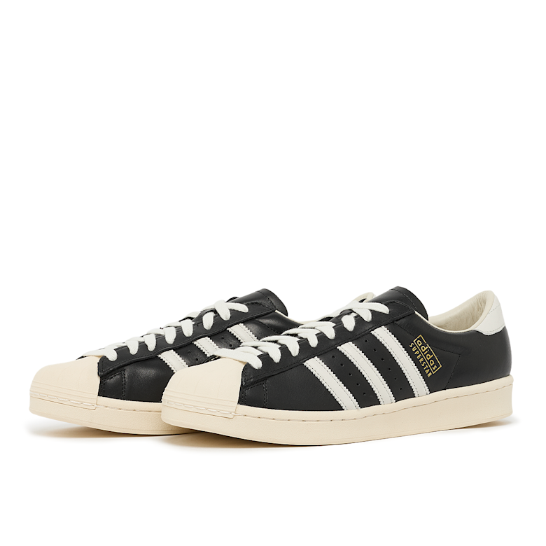 Buy adidas Originals Superstar Vintage in zwart | JQ3255 | solebox