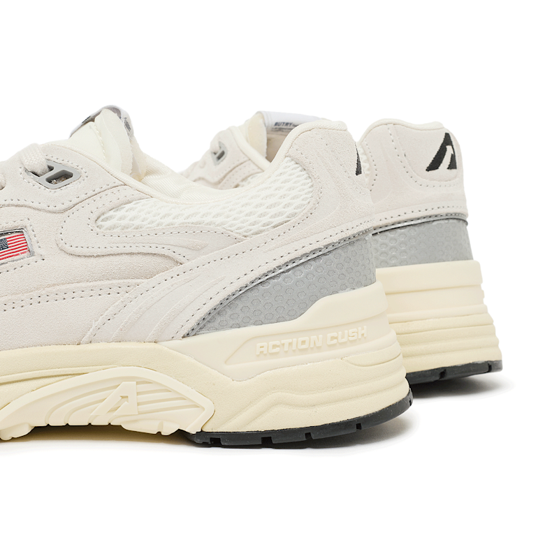 Buy Autry Hyperway Low Suede Mesh in grey | HYLMUM10 | solebox