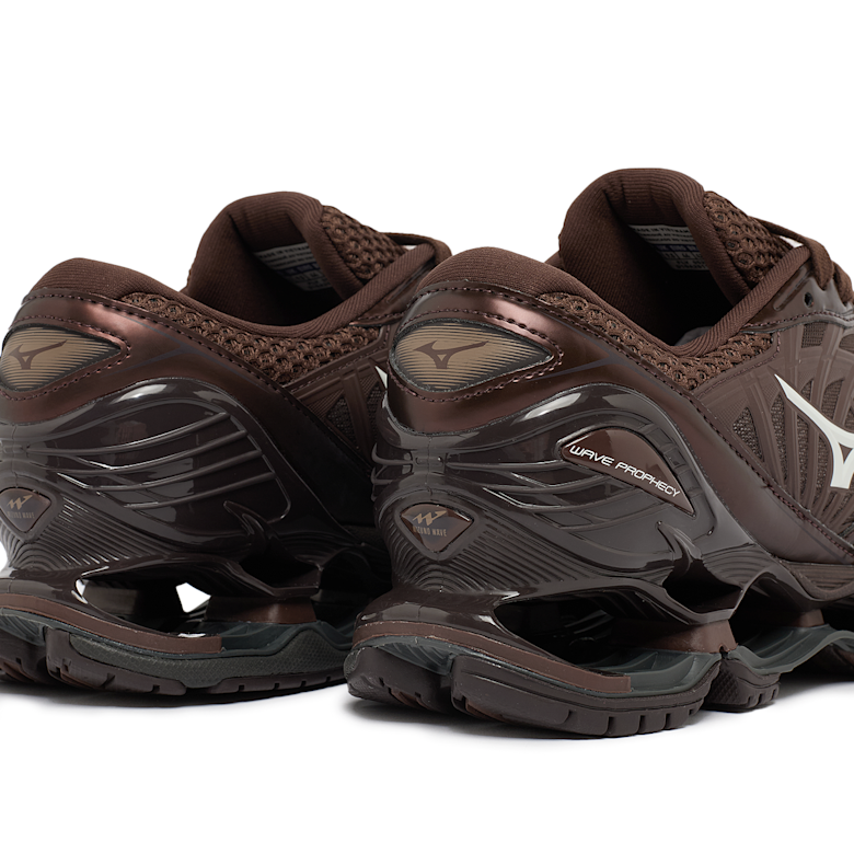 Buy Mizuno Wave Prophecy LS in chicory coffee/black/chicory coffee
