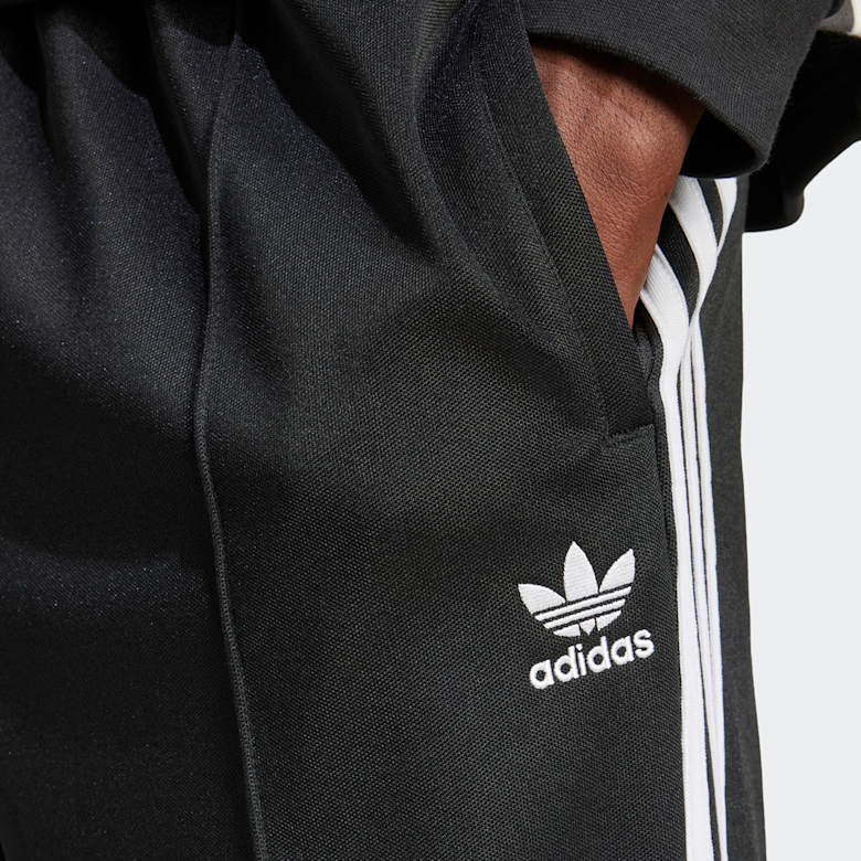 Buy adidas Originals Firebird Track Pant Baggy in black | IZ4801