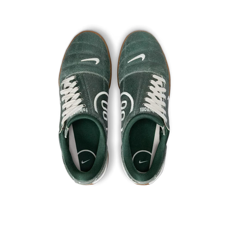 とと Buy Nike Wmns Total 90 III 