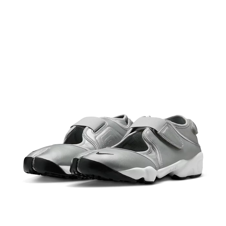 Buy Nike Wmns Air Rift in metallic silver/sail-black | HM5737-003