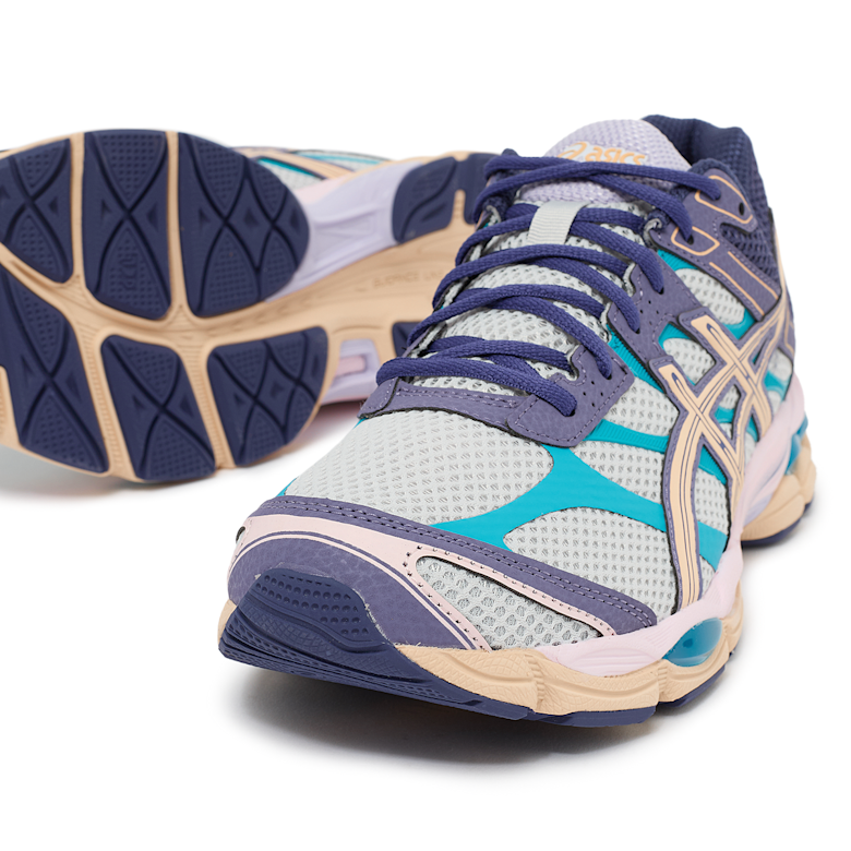 Buy ASICS SportStyle Gel-Cumulus 16 Cloud in multi-colour