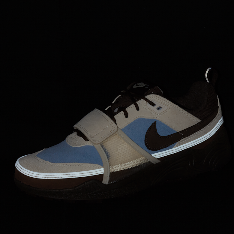 Buy Nike x Travis Scott Wmns Zoom Field Jaxx "Leche Blue" in leche  blue/baroque brown-pale ivory-lt cho | HQ3072-400 | solebox