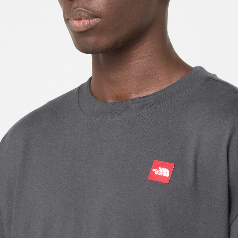 Buy The North Face RedBox Short Sleeve Tee in black | NF0A8EG50SA1