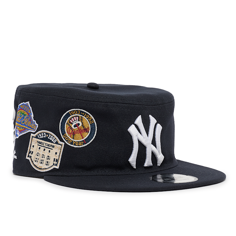 Buy New Era IMG MLB Pillbox New York Yankees in blau | 60691173 at