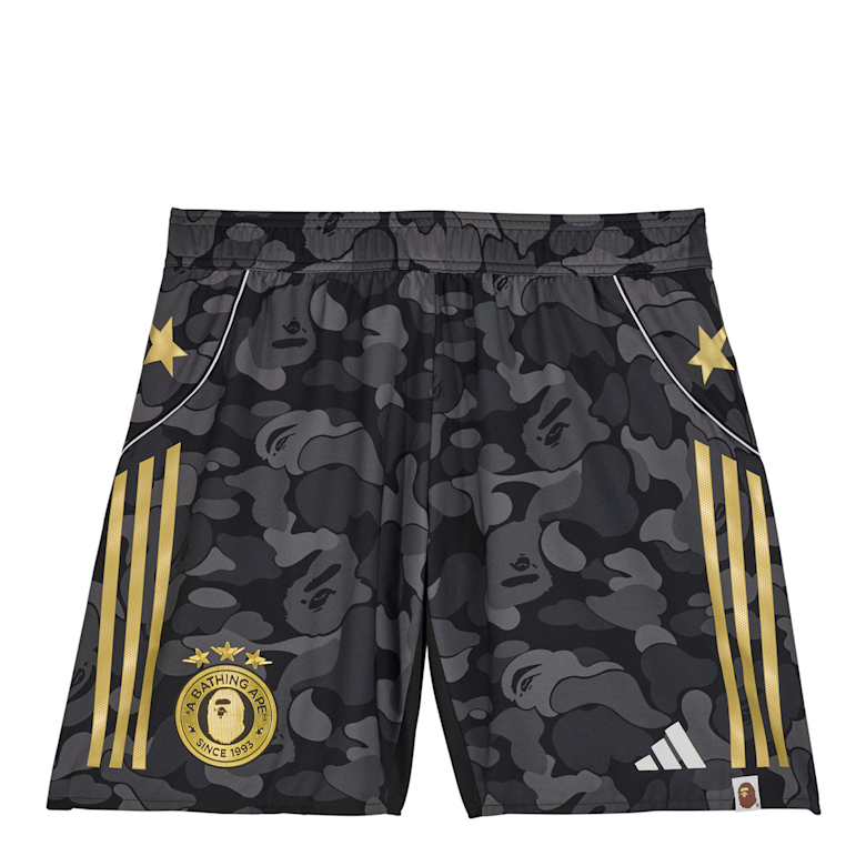 BAPE FB ショーツ Buy adidas Originals x Bape FB Short in camouflage | KB2204 | solebox