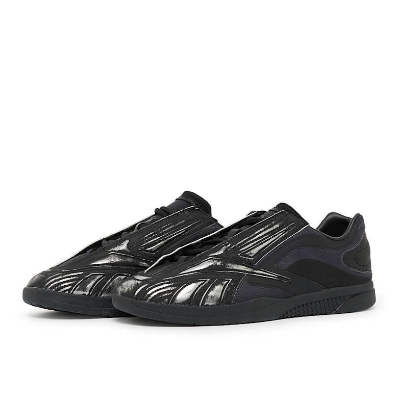 Buy Reebok Hammer Pro LTD in black | 100260265 | solebox