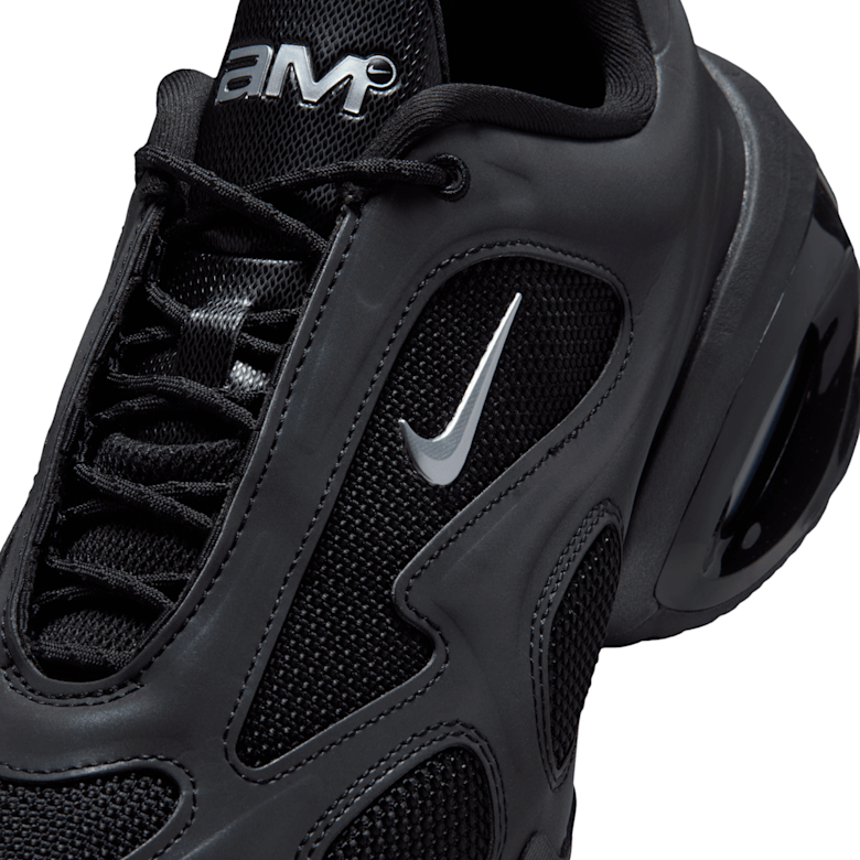 Buy Nike Wmns Air Max Muse Reflective in black/metallic silver