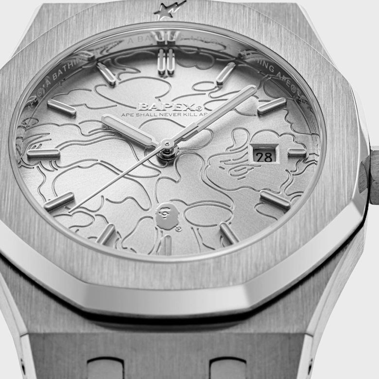 Buy A Bathing Ape Type 9 Bapex #1 M in silver | 001WHL801303MSVR