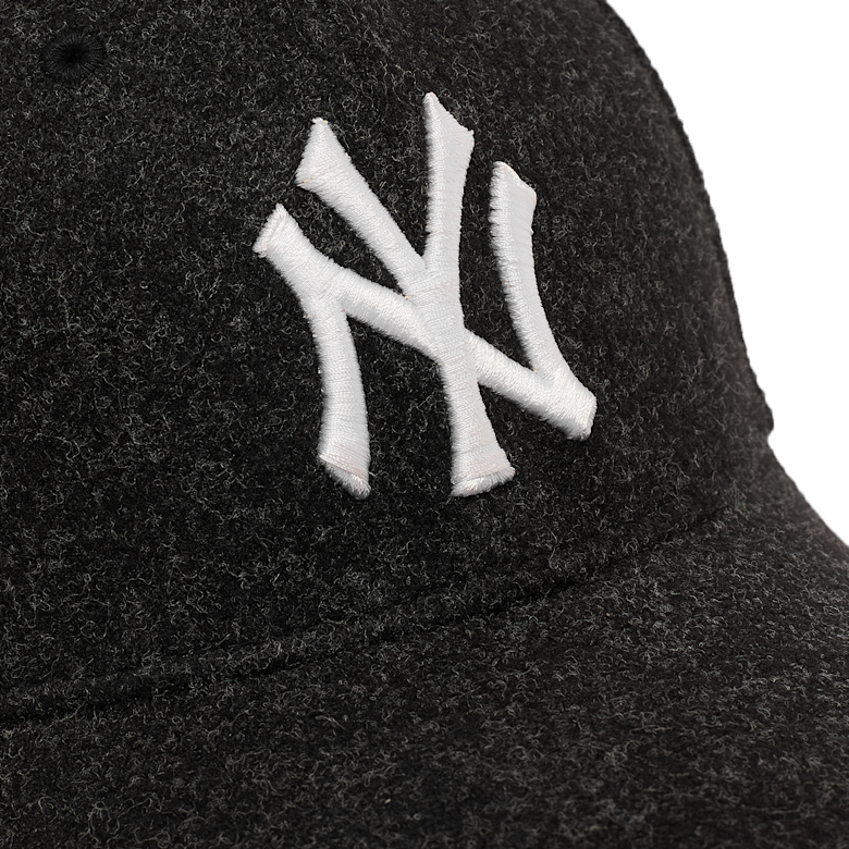 Buy New Era Melton Wool 9Forty® New York Yankees Cap in grey