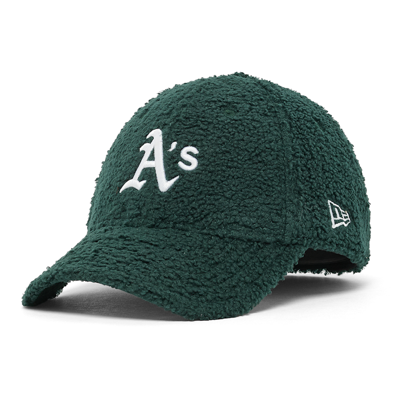 シャツ Buy New Era Winter Borg 9Forty® in green | 60759018 | solebox