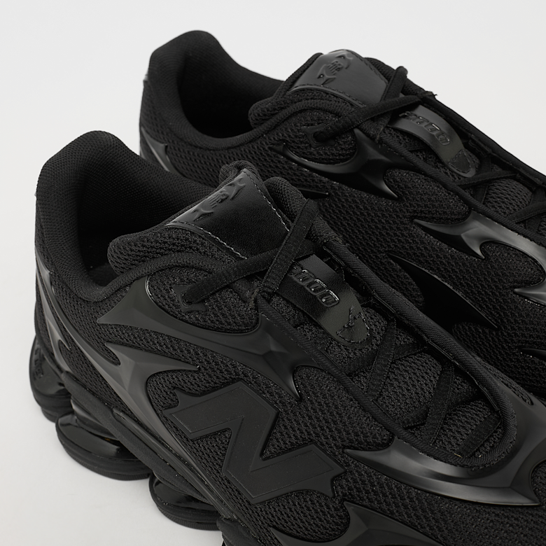 Buy New Balance Abzorb 2000 (U200078C) in black | U200078C | solebox