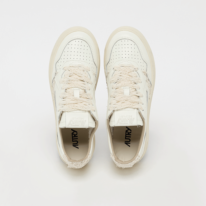 Buy Autry Wmns Medalist Low in leather/macrame marshmallow/ecru