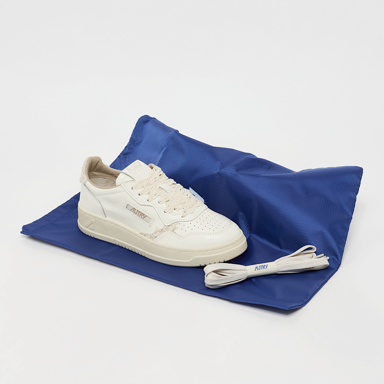 Buy Autry Wmns Medalist Low in leather/macrame marshmallow/ecru