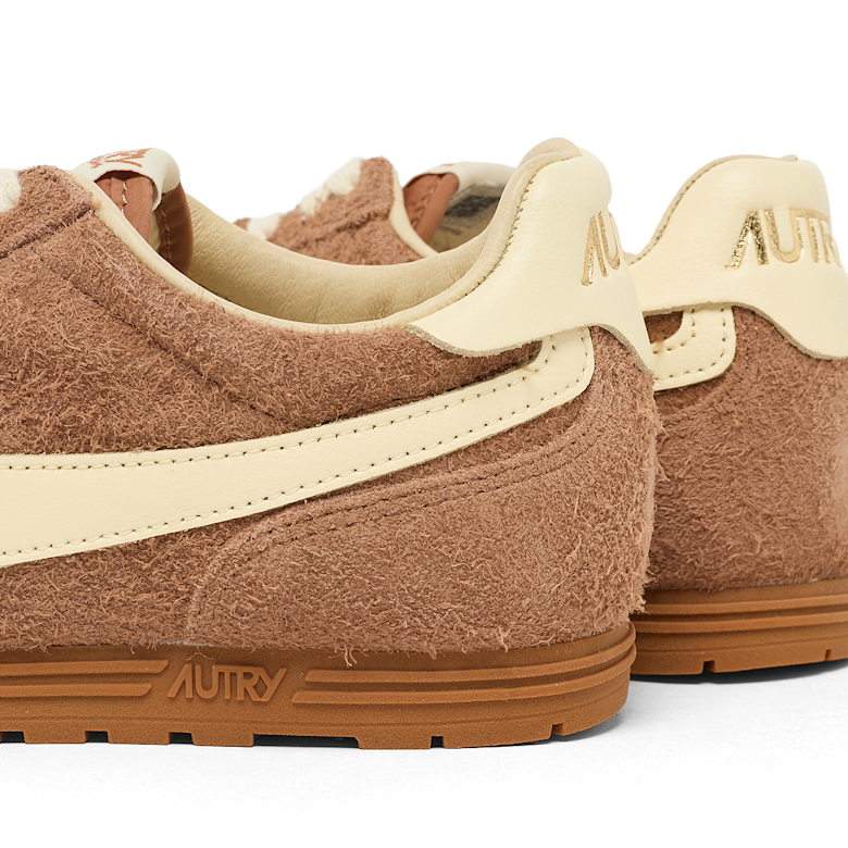 AUTRY WINDSPIN LOW WOM オートリー ウィンドスピン 茶 Buy Autry Wmns Windspin Low in brown | WSLWUB33 | solebox