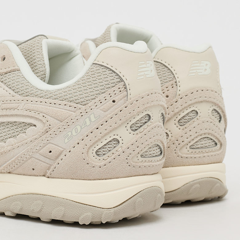 Buy New Balance Wmns 204L (U204L2SZ) in beige | U204L2SZ | solebox