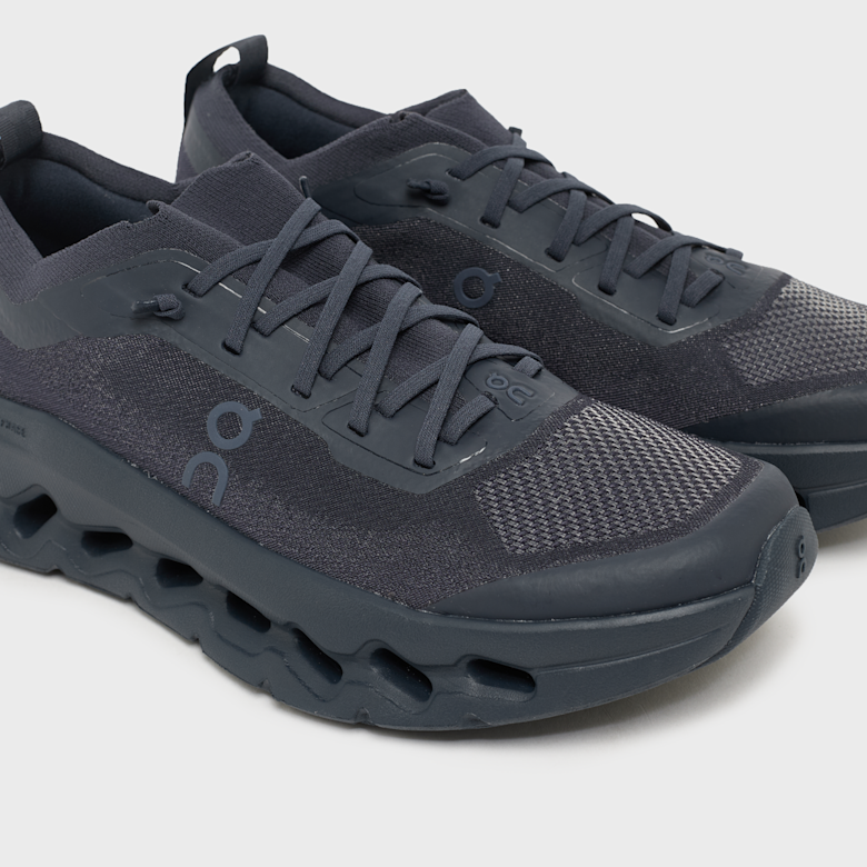 Buy On Wmns Cloudtilt Moon in graphite/ink | 3WF30424717 | solebox