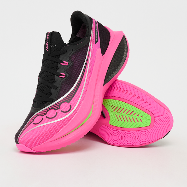 Buy Saucony Endorphin Pro 5 in zwart | S21064-131 | solebox