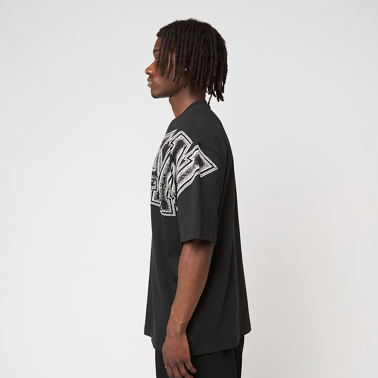 Buy Jordan Jordan Graphic T-Shirt in black/infrared23 | IQ0708-010