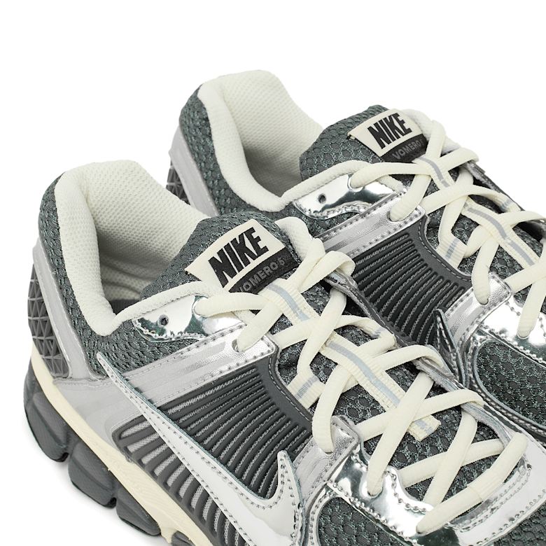 Buy Nike Zoom Vomero 5 