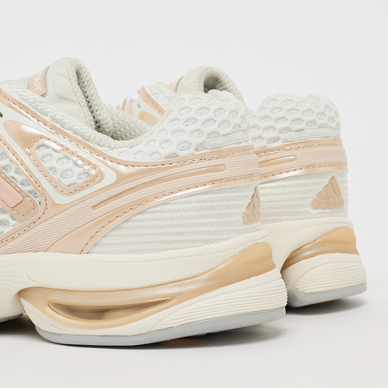 スター Buy adidas Originals Wmns Adistar Control 5 in beige | IH1799