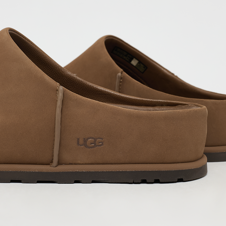 Buy UGG Otzo Clog in dark chestnut | 1175209-DKC | solebox