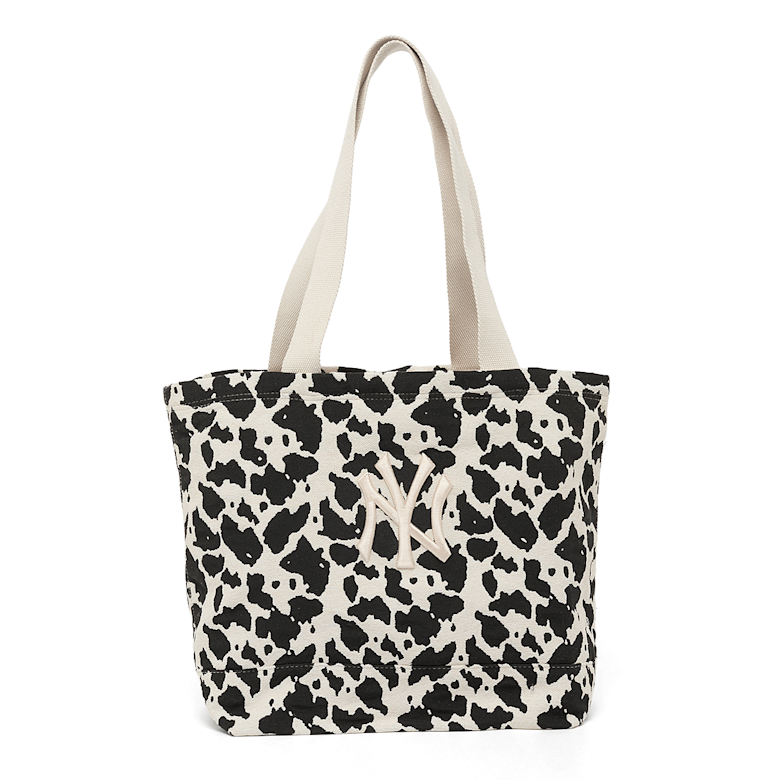 Buy New Era Cow Jacquard Tote Bag New York Yankees in beige