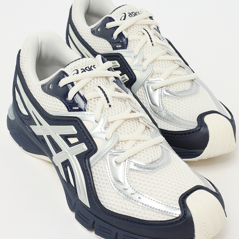 Buy ASICS SportStyle Gel-SD-Lyte in beige | 1203A886-400 | solebox
