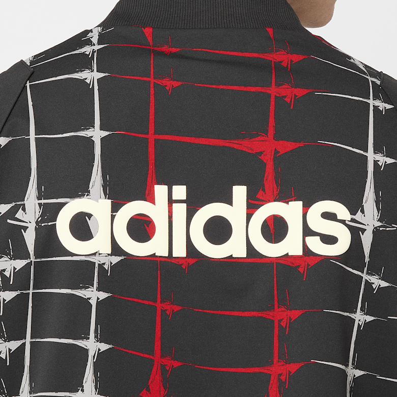 N。 Buy adidas Originals x Thug Club Goalie Tee Longsleeve in zwart