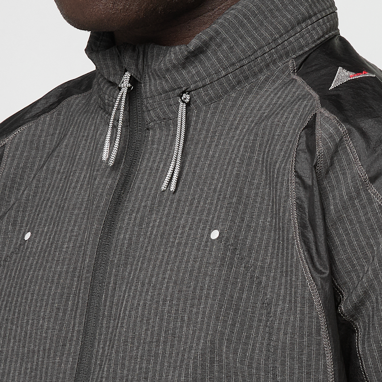 Buy ROA Numb Pinstriped Hooded Wind Jacket in black | YBMW007FA07