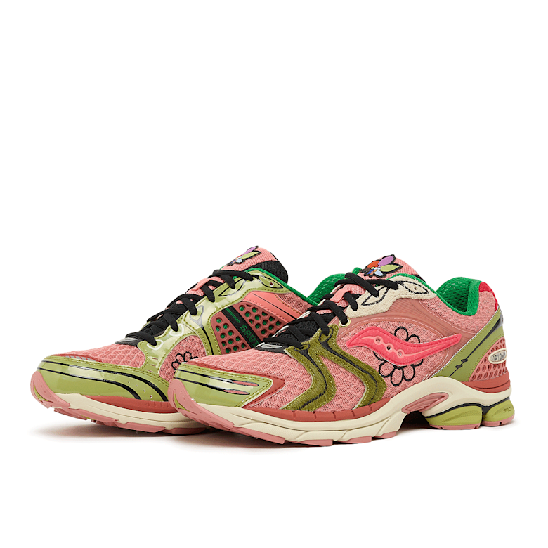 Buy Saucony x Jae Tips Triumph 4 in multi-colour | S70966-2 | solebox