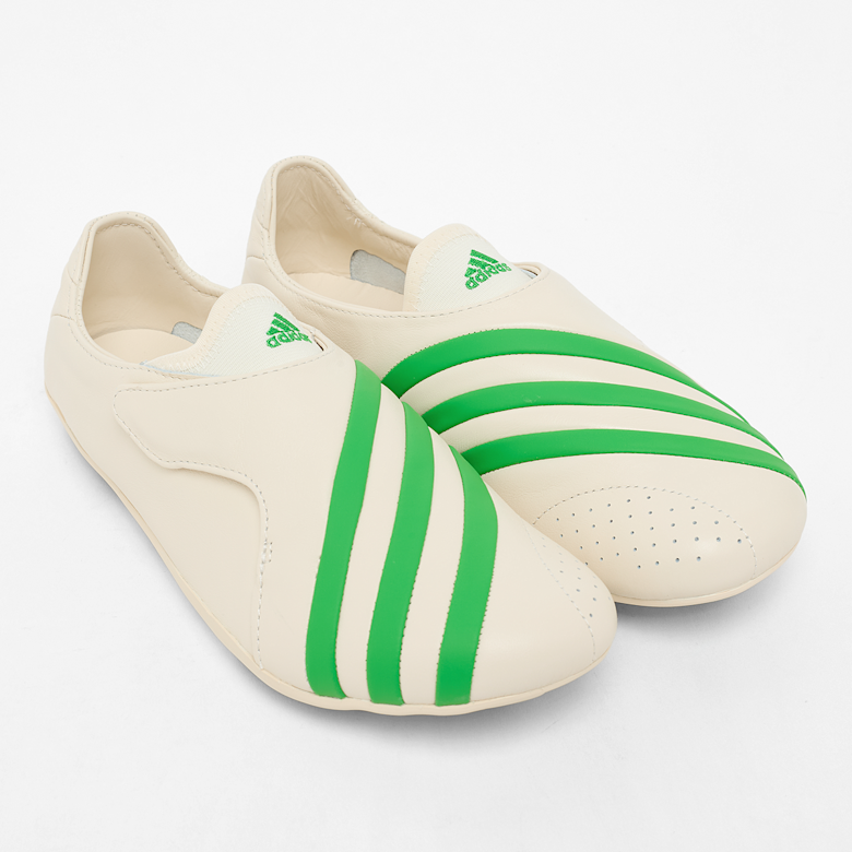 adidas gazelle silver green womens Adidas x Pharrell Williams Vario Flat Earther Sneaker » Buy online now!