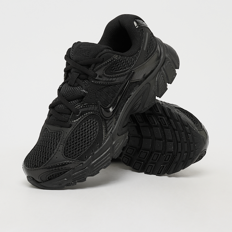Buy Nike V5 RNR (Runner) in black/black-anthracite | HQ7901-001