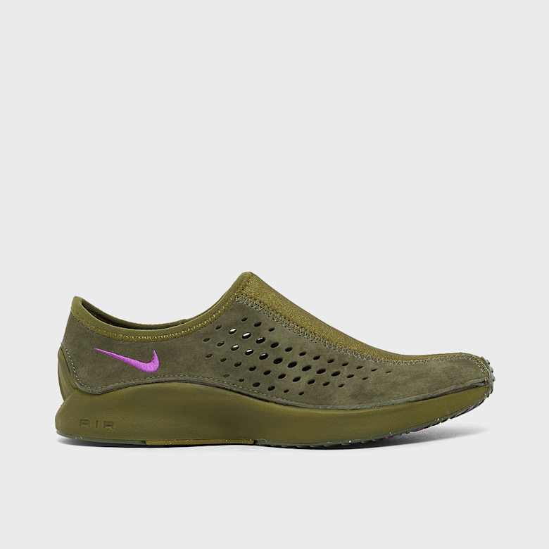 Buy Nike Wmns Air Superfly Moc in medium olive/vivid purple-olive