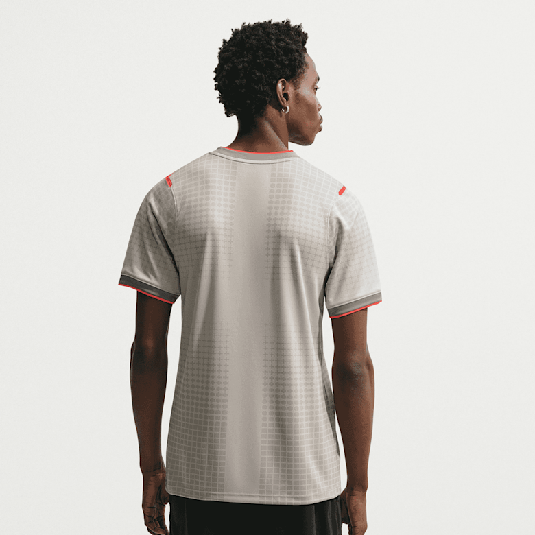 Buy Nike x Palace England Academy Pro Jersey in grijs | IH1670-052