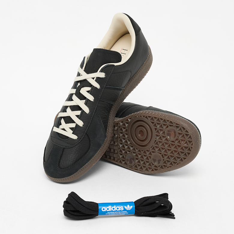 Buy adidas Originals x Hartcopy BW Army in zwart | KK3303 | solebox