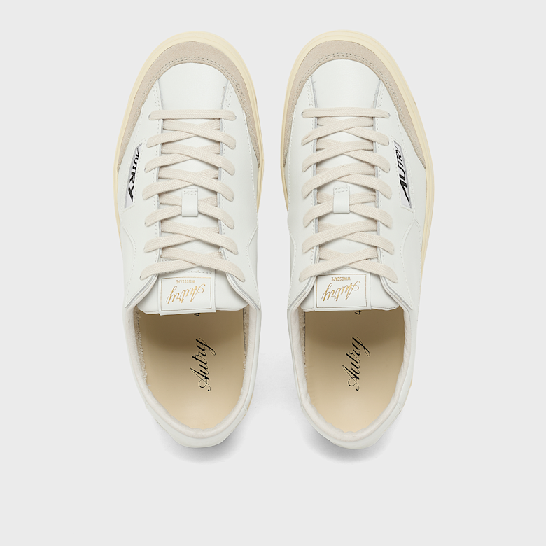 Buy Autry Windscape Low Leather in leat/sue wht/wht | SCLMUK01