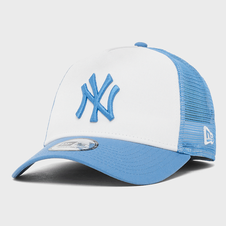 Buy New Era League Essential Trucker Cap New York Yankees in white