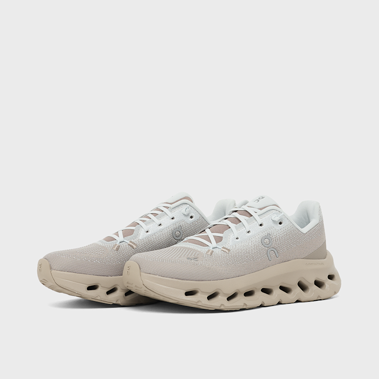 Buy On Wmns Cloudtilt cinder/iceberg Wmns Cloudtilt in beige