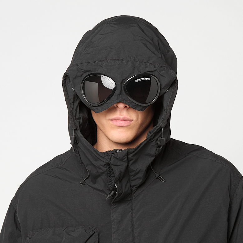 ジャケット・アウター C.P. COMPANY GOGGLE JACKET Buy C. P. Company Nylon Goggle Jacket in black | MOW013A00-5991G