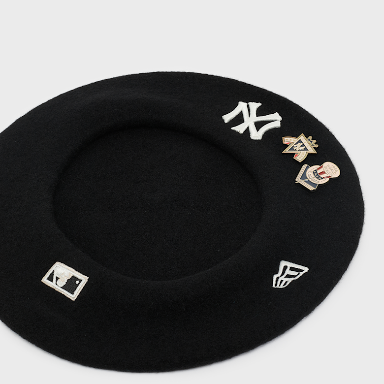 Buy New Era MLB Cooperstown Pin New York Yankees Beret in black
