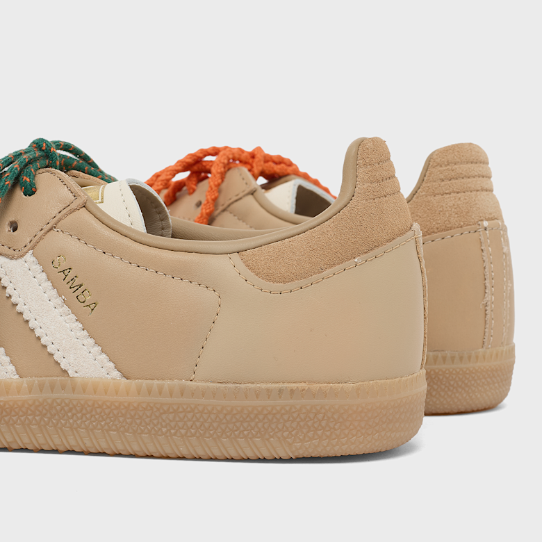 美品  SAMBA OG W スニーカー ベージュ Buy adidas Originals Wmns Samba OG in beige | KI8140 | solebox