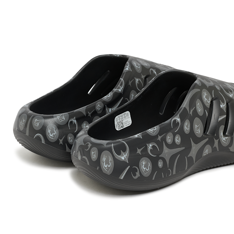 Buy adidas Originals x Thug Club adiFOM IIInfinity Mule in zwart