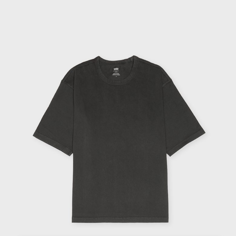 Buy Levi's Red Tab Heavyweight Loose Tee in black | 005GY-0001