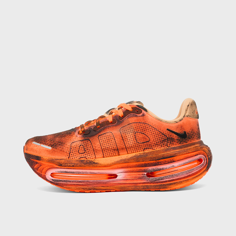 Buy Nike x Melitta Baumeister Vomero Premium in total orange/black